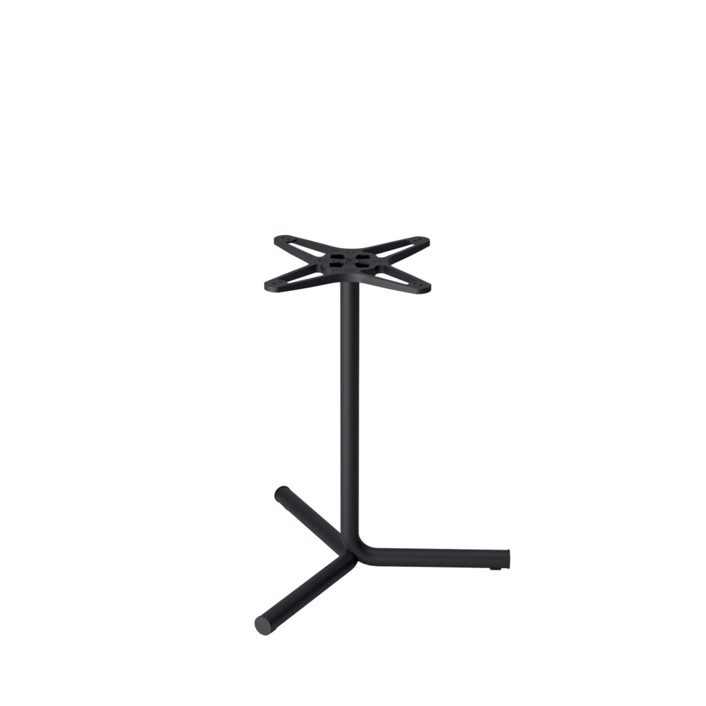JIT 3 LEGS ON THE FLOOR